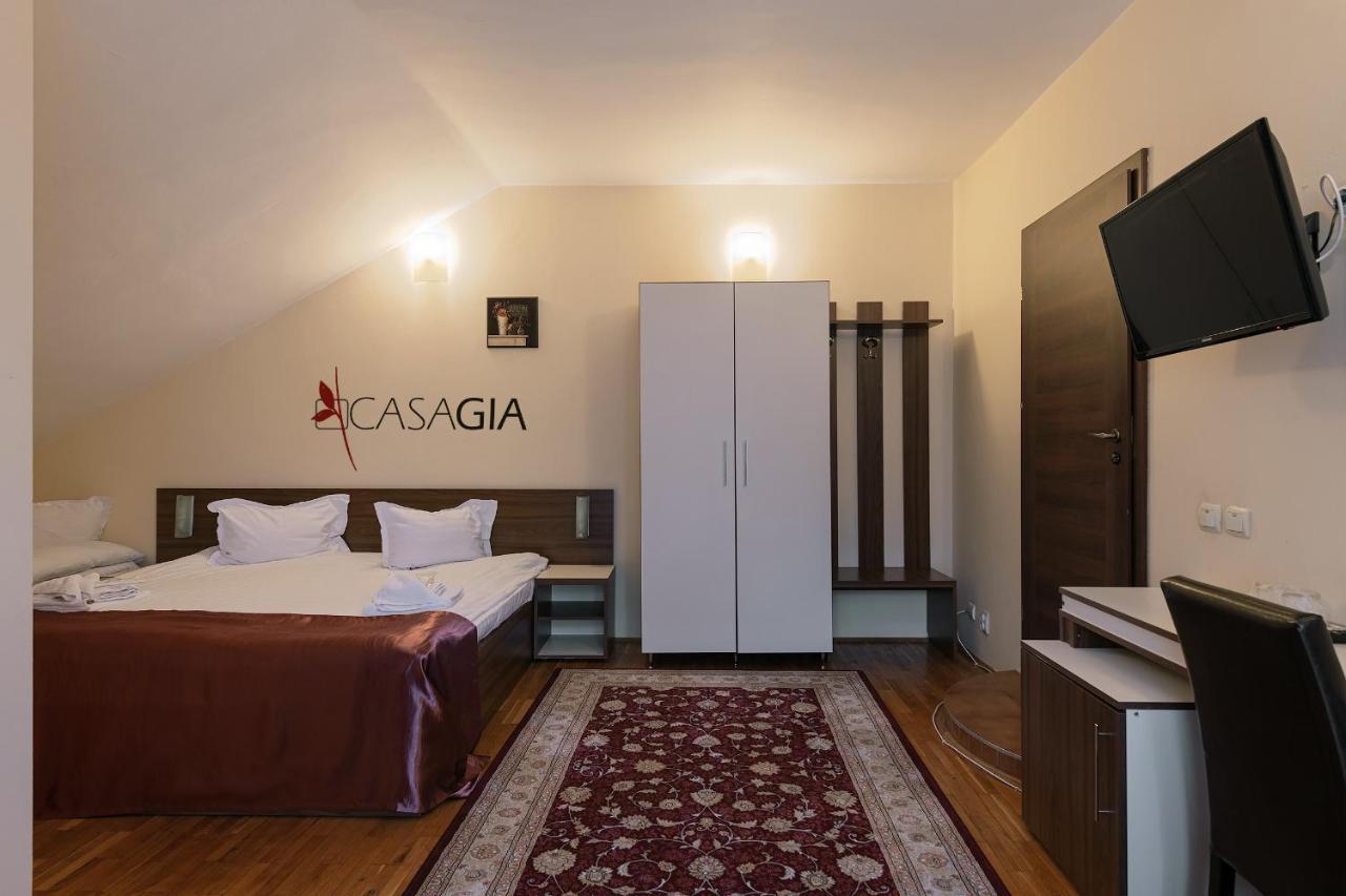 Pension Casa Gia Cluj-Napoca Luaran gambar