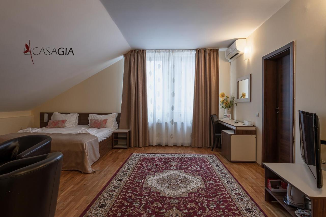 Pension Casa Gia Cluj-Napoca Luaran gambar