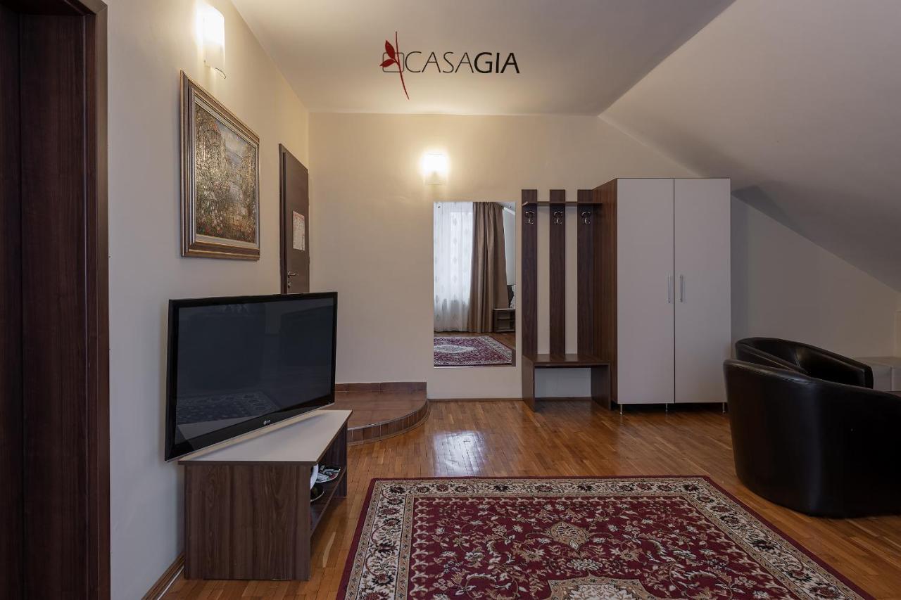 Pension Casa Gia Cluj-Napoca Luaran gambar